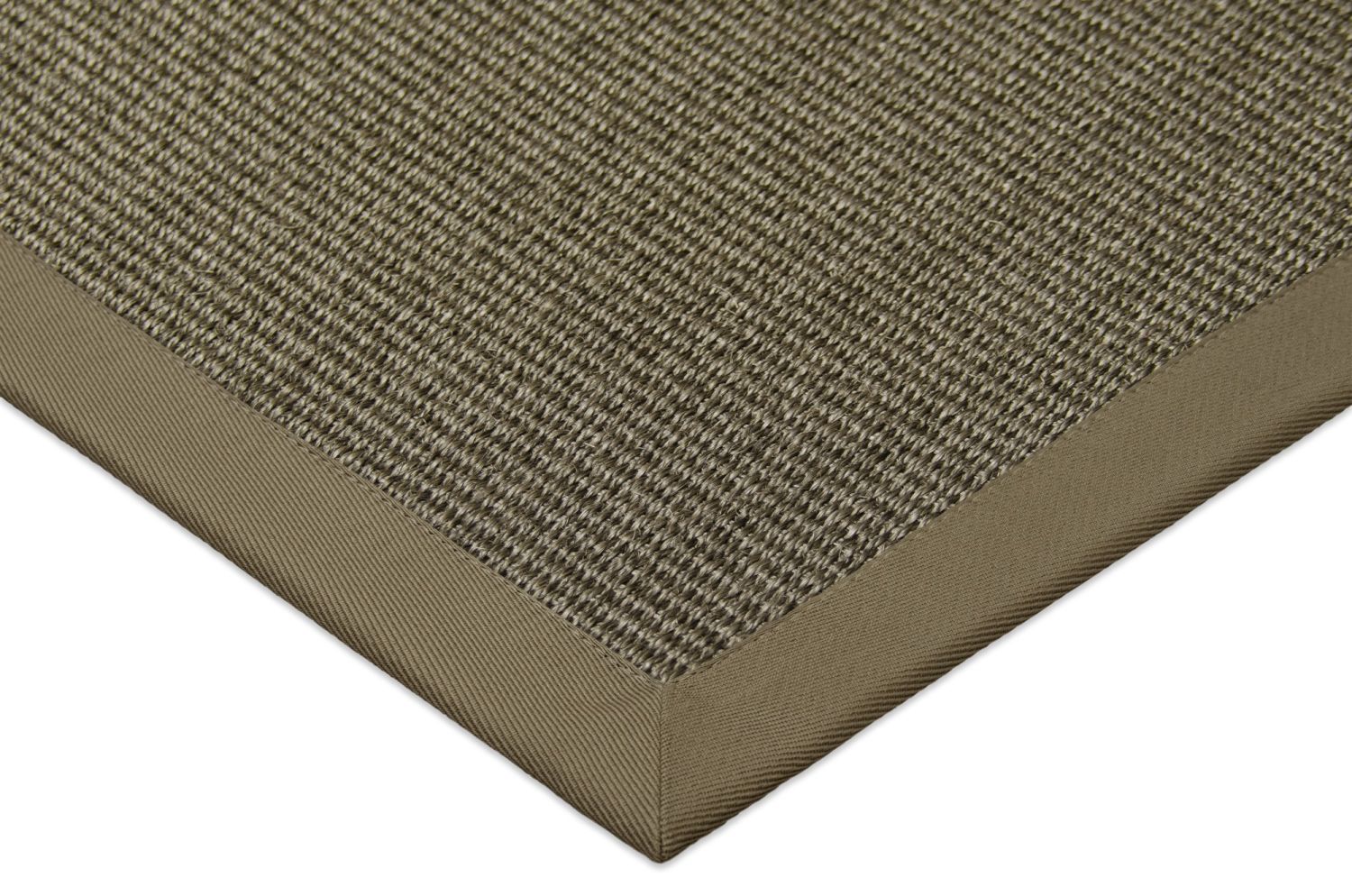 Tapis en sisal Macao blanc cassé, sur mesure