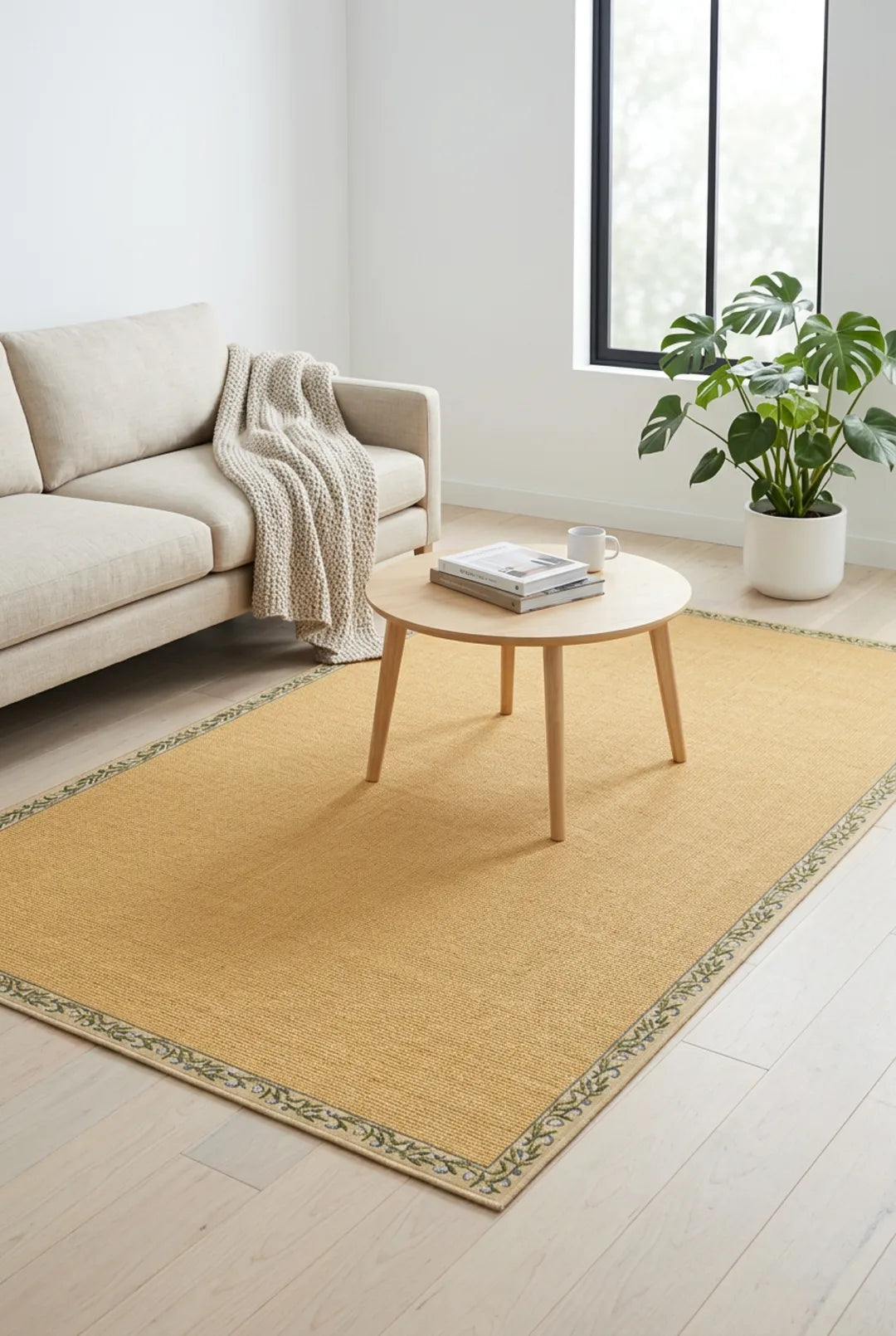 Sisalteppich Mio Natur mit Olivenranke im Wohnraum | carpetz.de