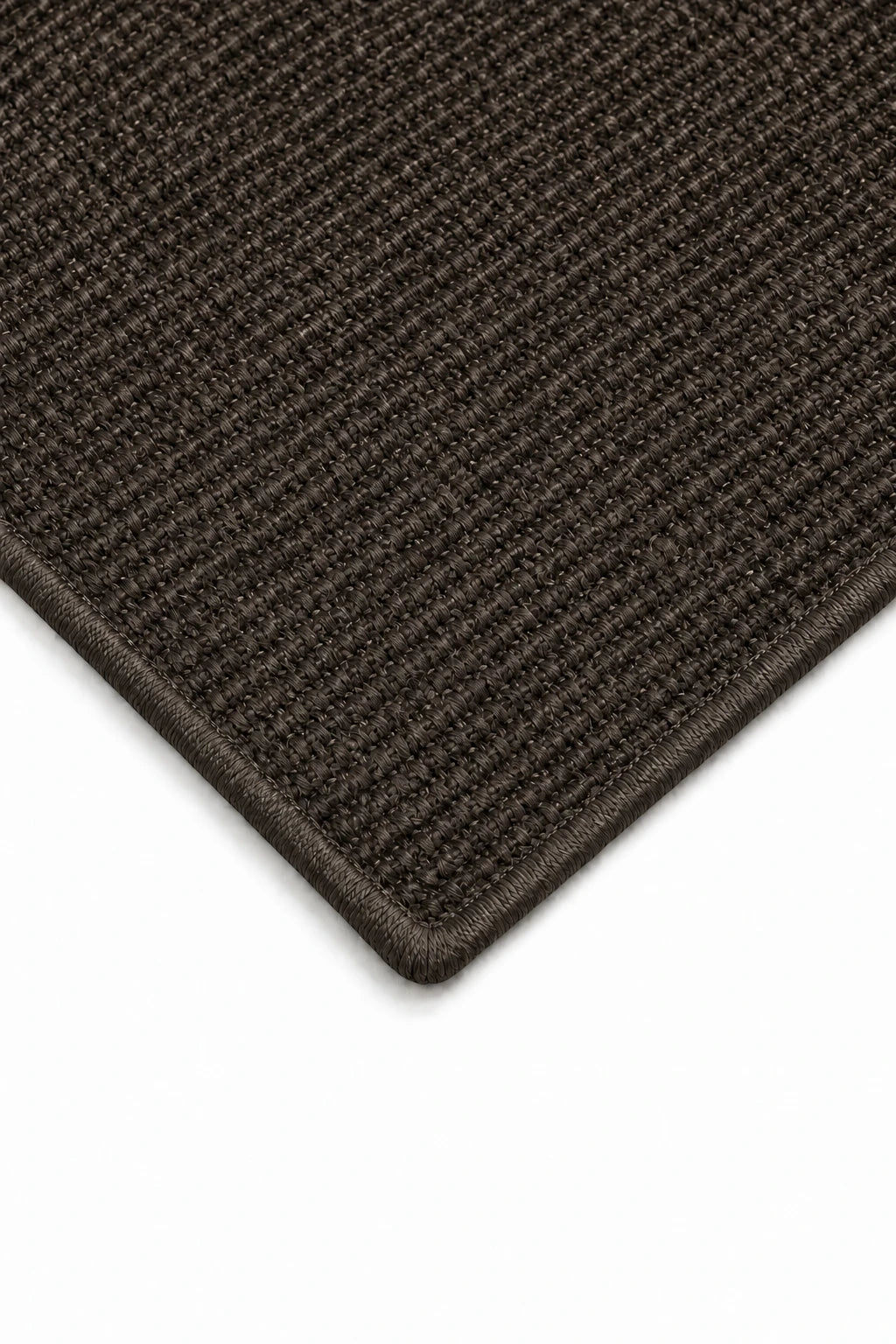Alfombra de sisal a medida – Purstoff Castaño, remallada